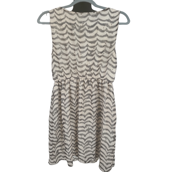 EUC Rachel Kate Women’s Sequin collar short sleeve stripped wave pattern Dress - Picture 7 of 11